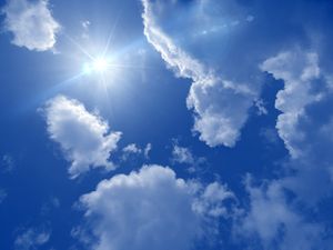 Photo d'un ciel bleu foncé
